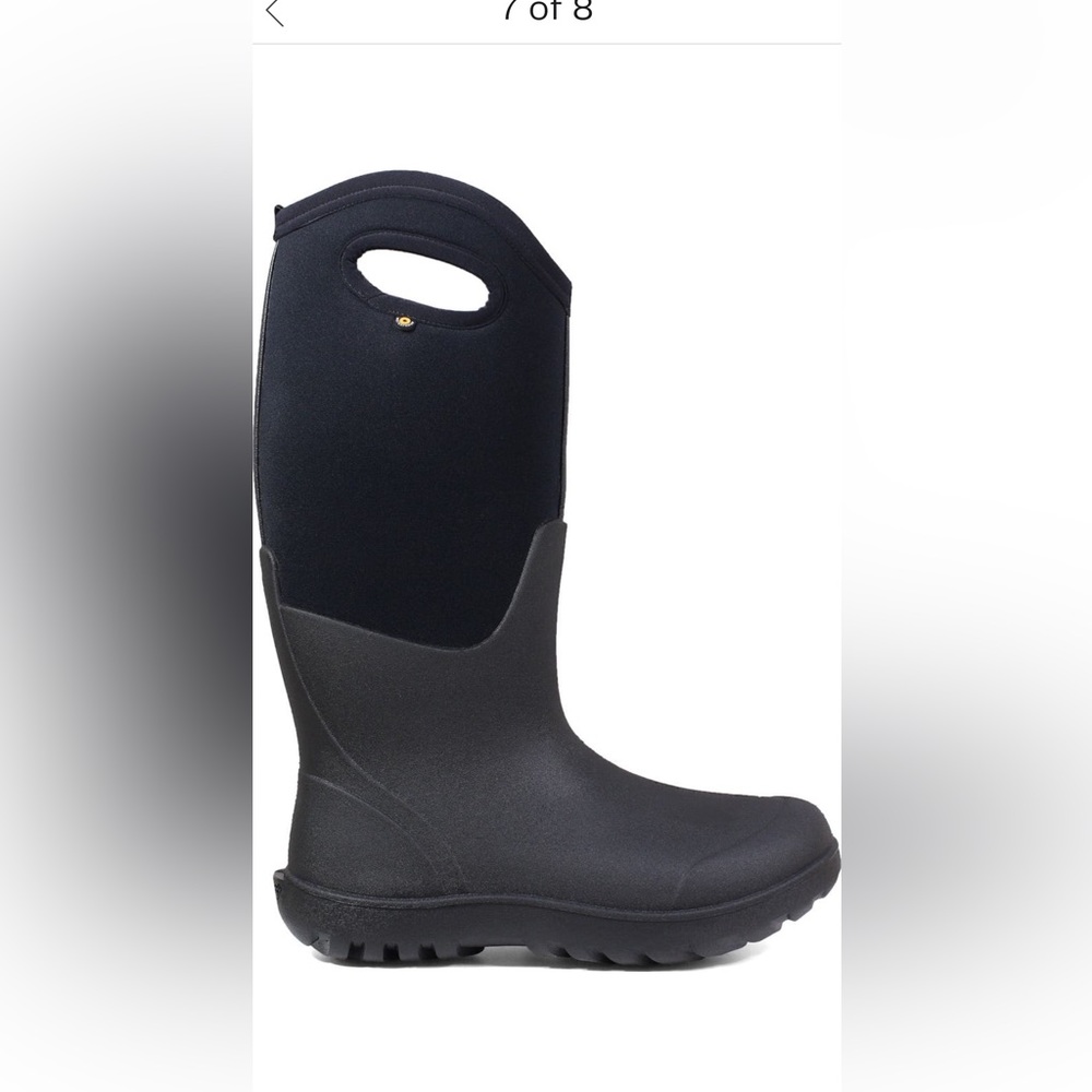 Bogs women’s size 10 wide calves; NEW reg $130; priced to sell only $75.